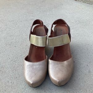 Clog-Style Wedges